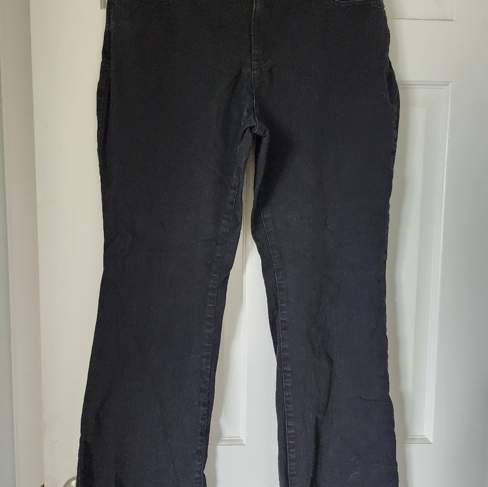 Inc 12p boot leg black jeans, tummy jeans